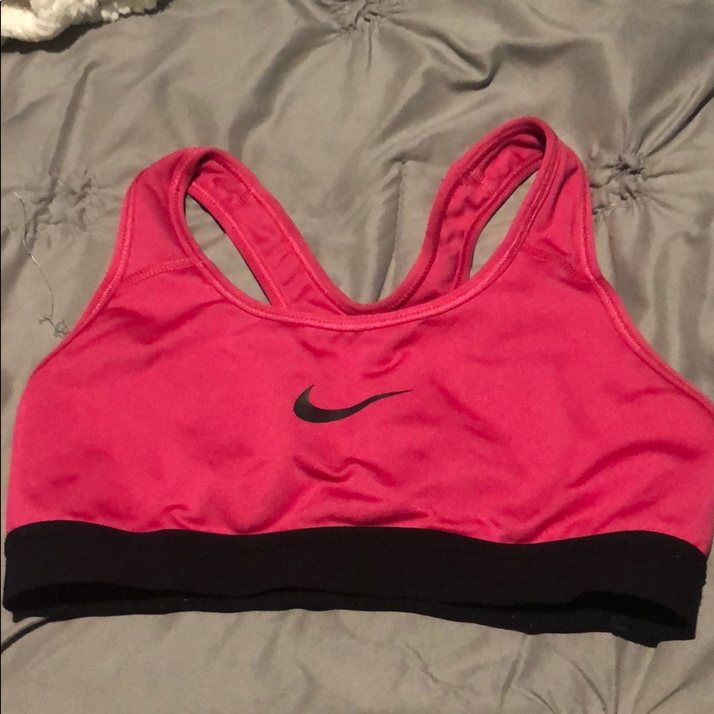 Nike pink sports bra